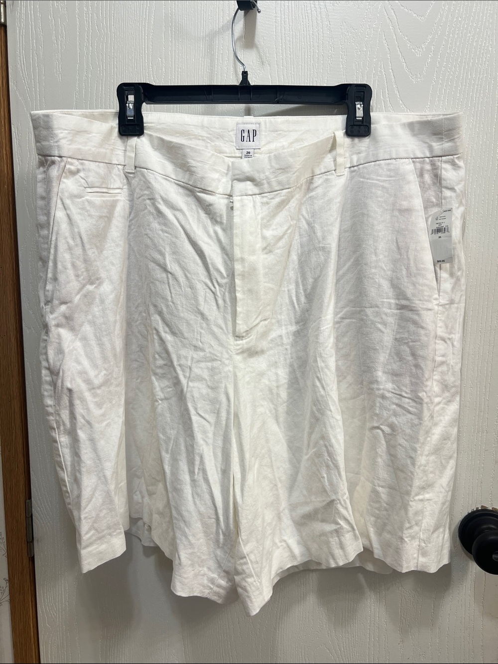 GAP White Linen-Blend Pleated 11” Shorts
